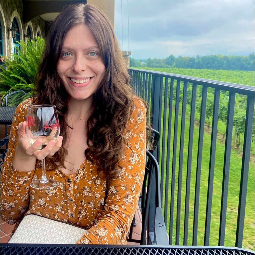 Meet your Posher, Ashlee